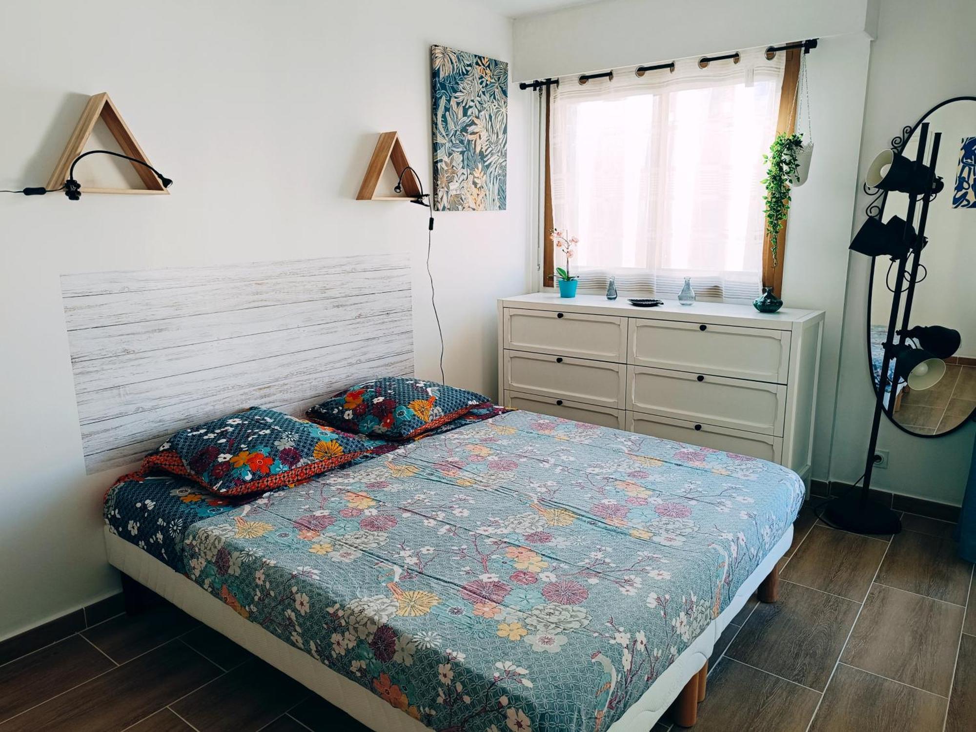 2 Pieces Climatise Avec Balcon Dans Le Vieil Antibes, Residence Avec Ascenseur Dış mekan fotoğraf
